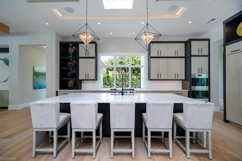 QUAIL WEST - Residential