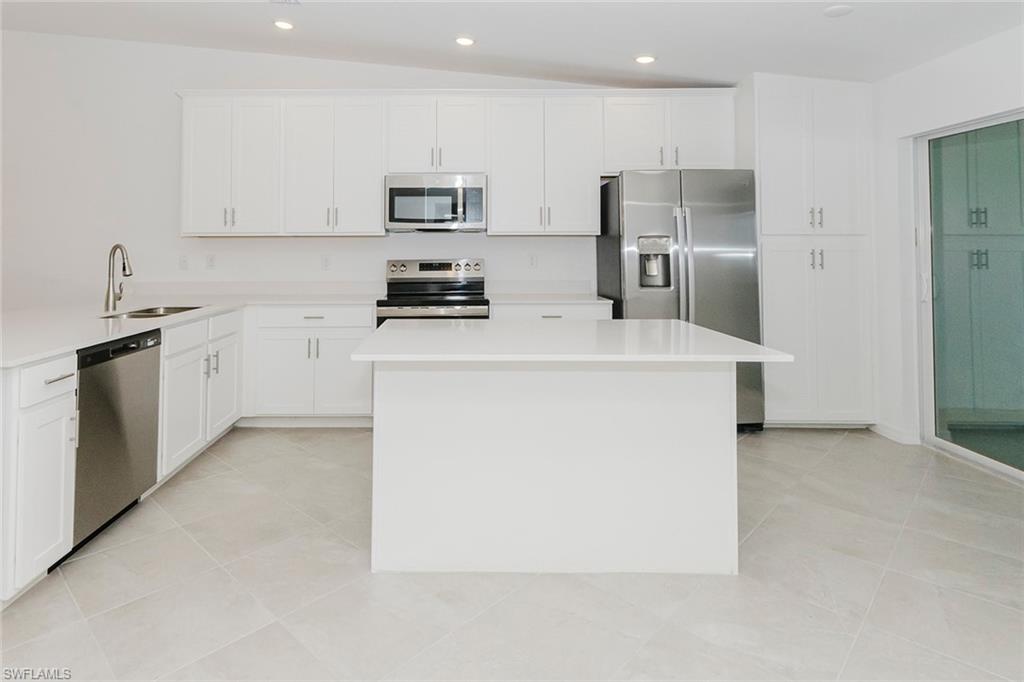 THE NATIONAL GOLF & COUNTRY CLUB AT AVE MARIA - Residential Lease