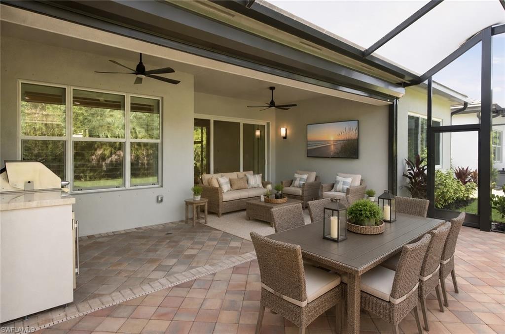 VALENCIA TRAILS - Residential