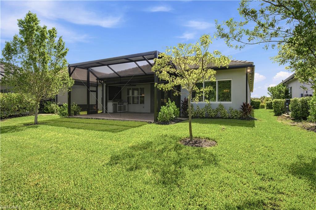 VALENCIA TRAILS - Residential