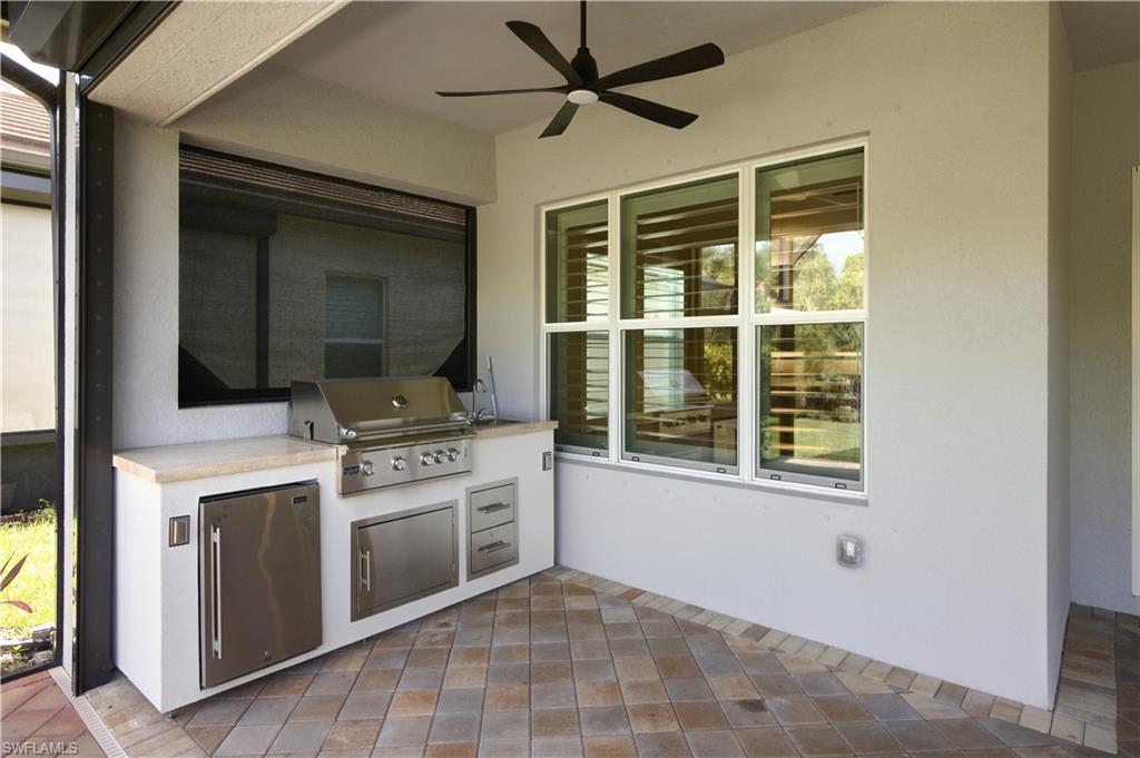 VALENCIA TRAILS - Residential