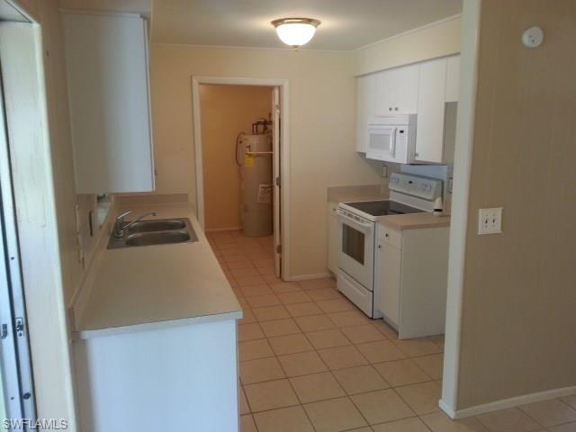 LAKEVILLE - Residential