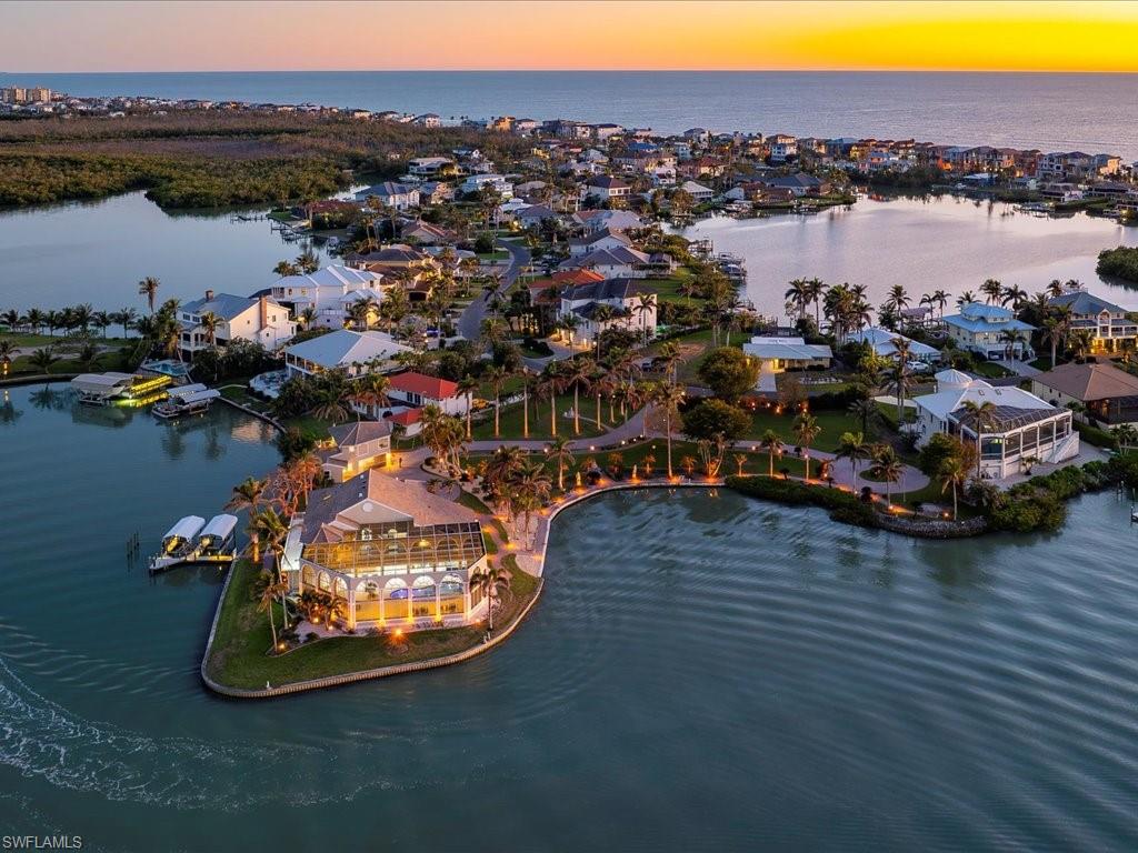 CAROLANDS - Residential