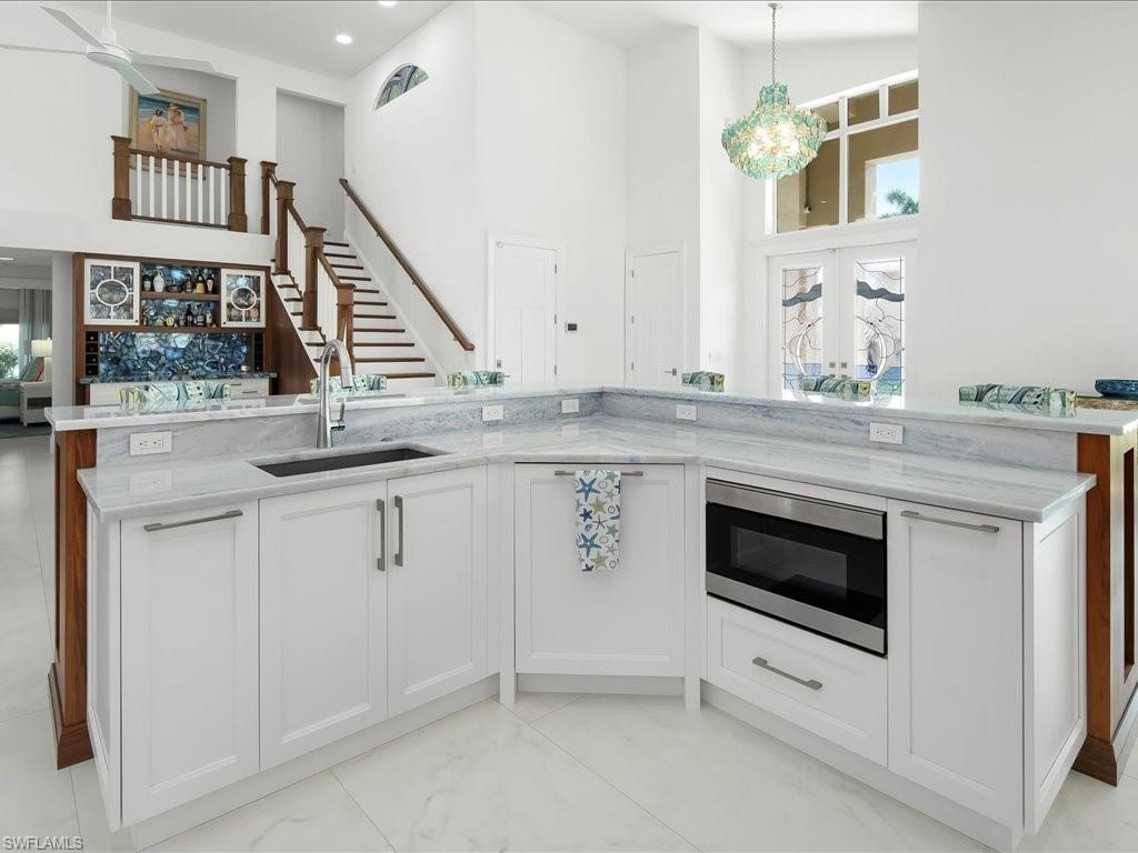 CAROLANDS - Residential