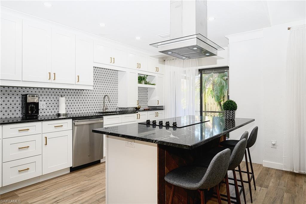 BEACHWALK HOMES - Residential Lease