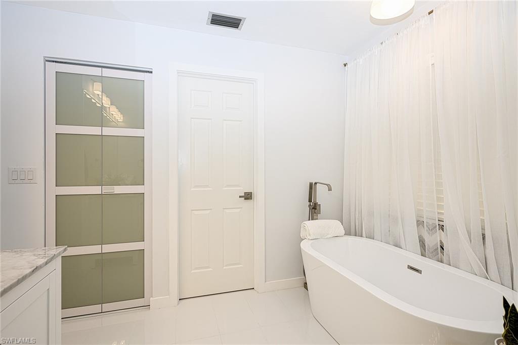 BEACHWALK HOMES - Residential Lease