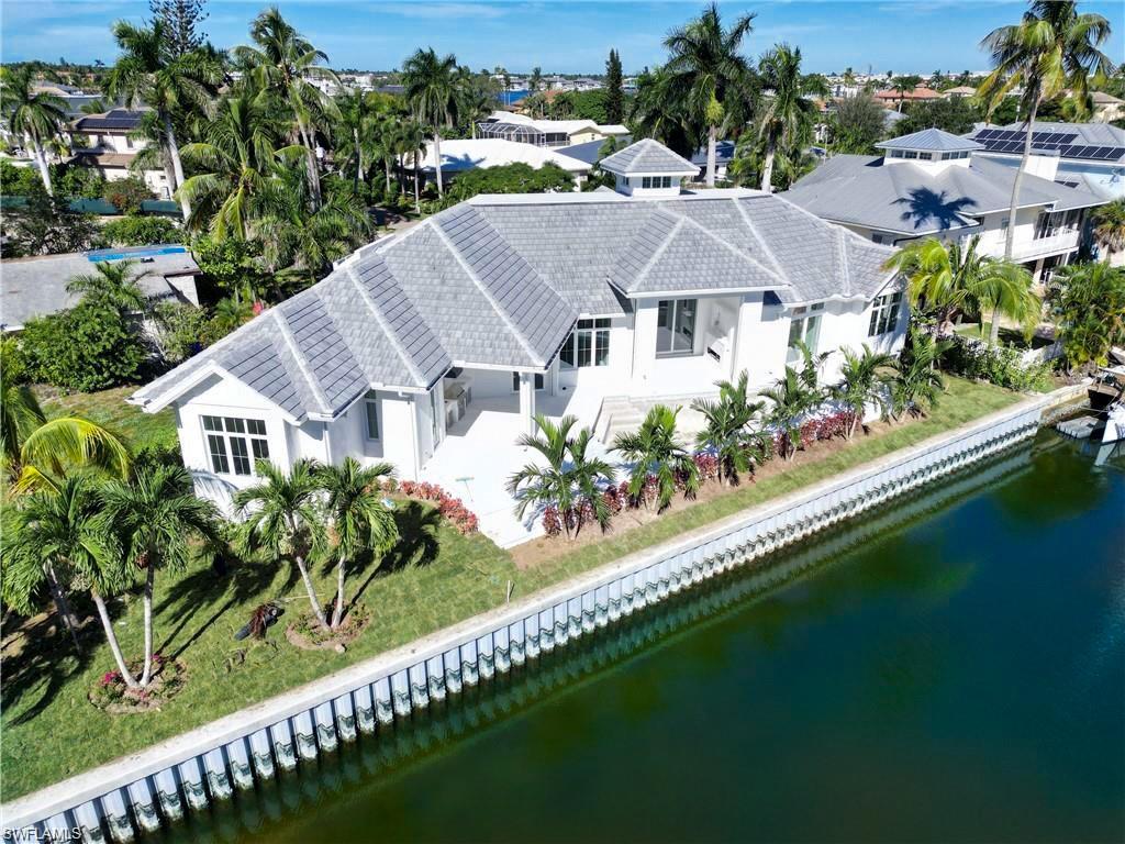 ROYAL HARBOR - Residential