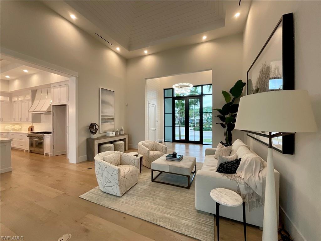 ROYAL HARBOR - Residential