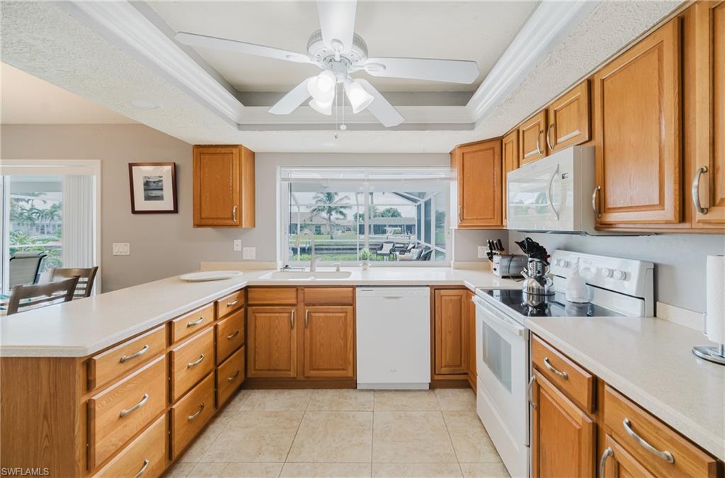 CAPE CORAL - Residential Lease