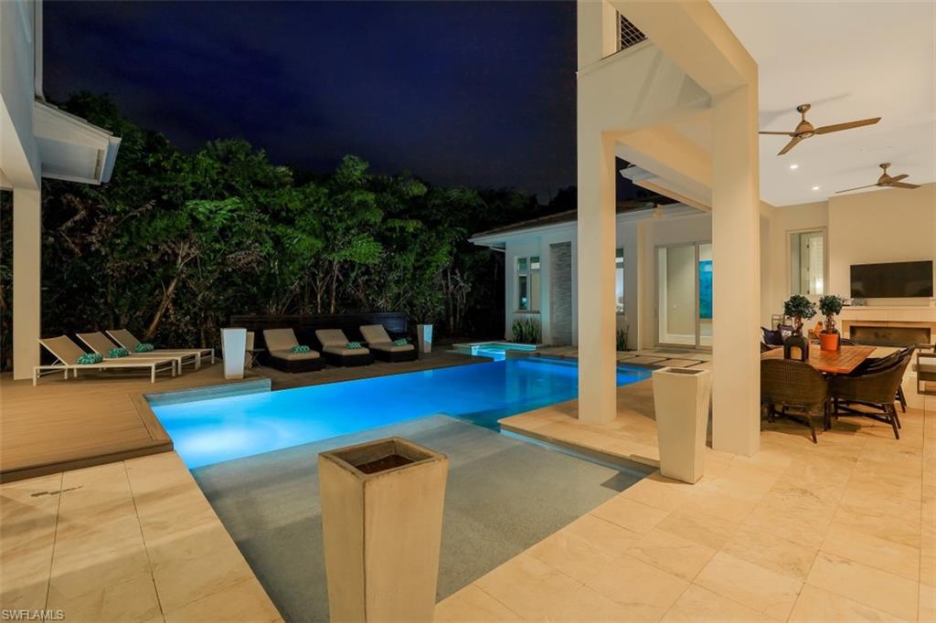 RIDGE LAKE - Residential
