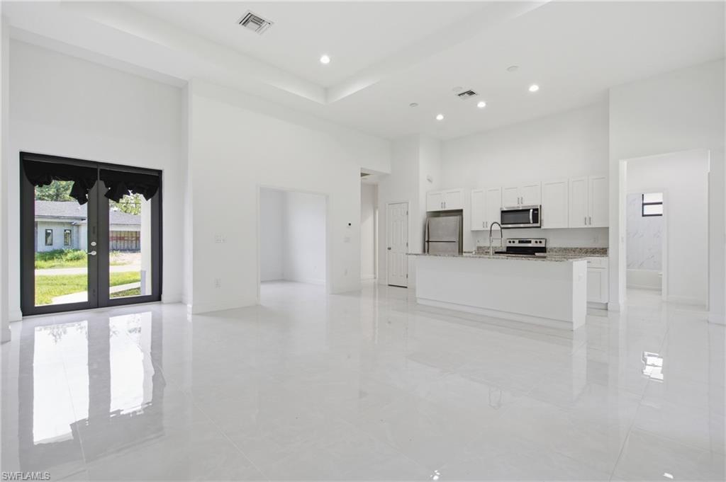 LEHIGH ESTATES - Residential