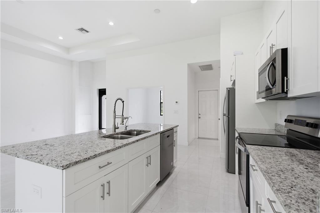 LEHIGH ESTATES - Residential