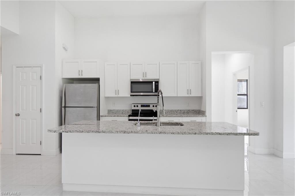 LEHIGH ESTATES - Residential