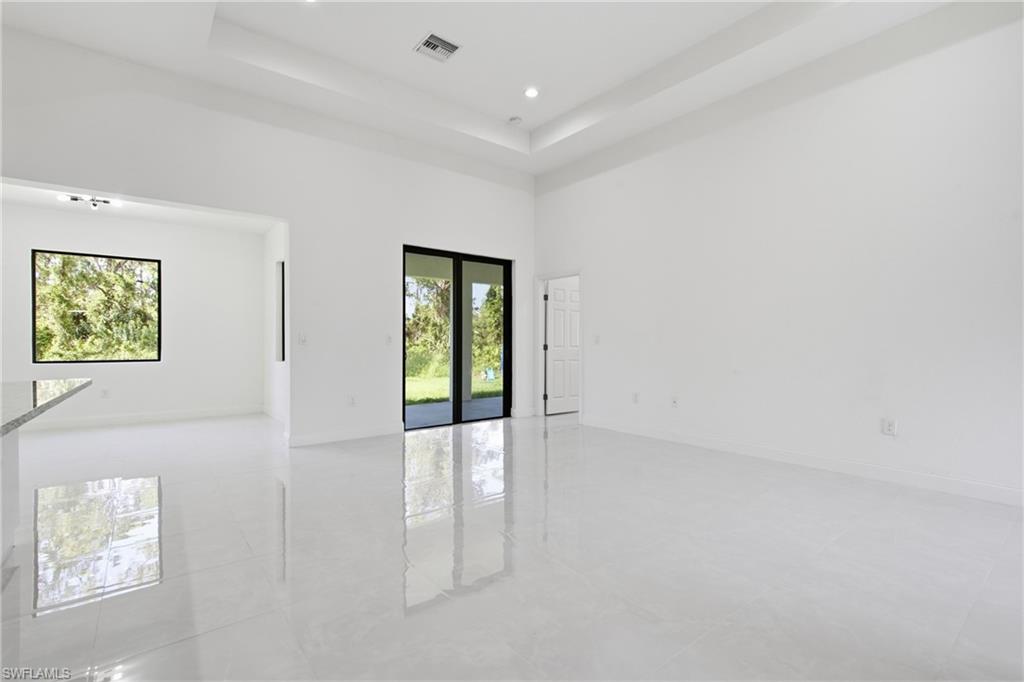 LEHIGH ESTATES - Residential