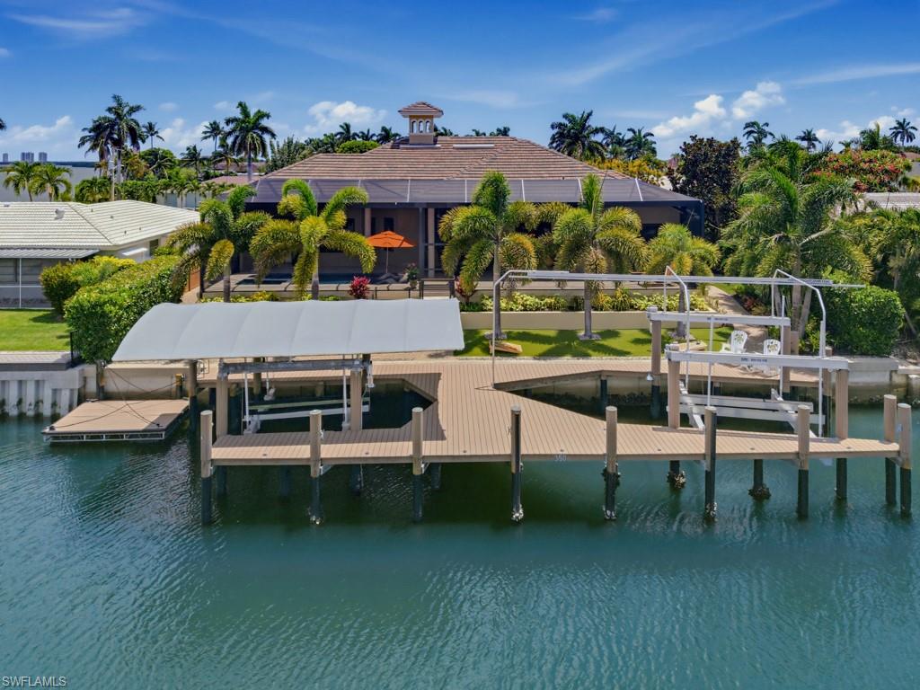 MARCO BEACH - Residential