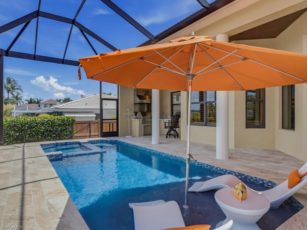 MARCO BEACH - Residential