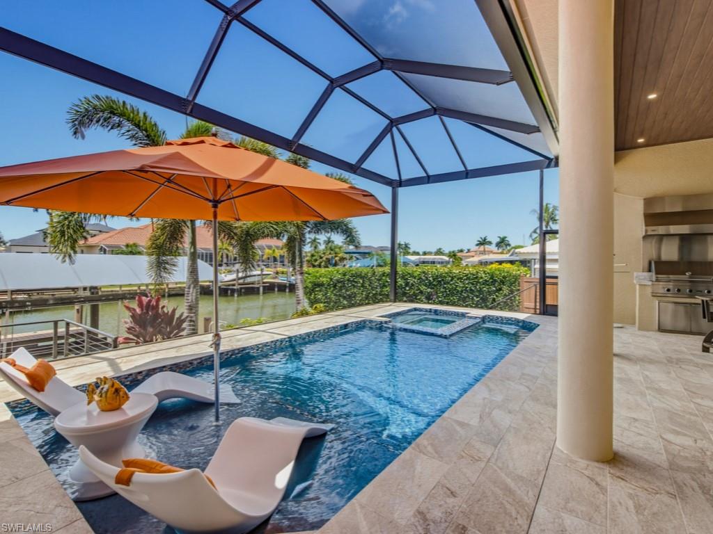 MARCO BEACH - Residential