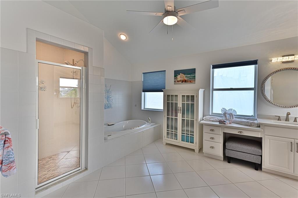 SOUTHPORT ON THE BAY - Residential