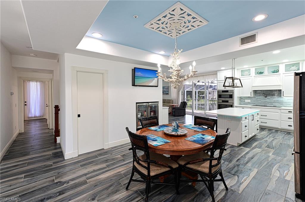 SOUTHPORT ON THE BAY - Residential