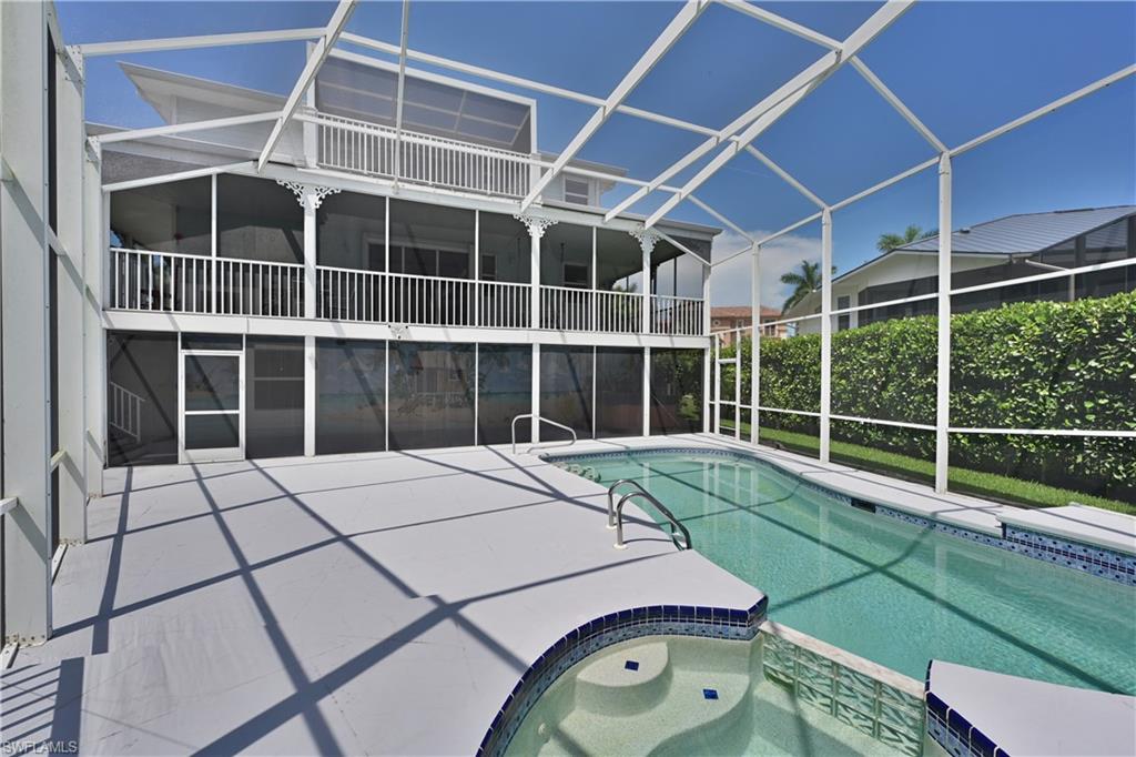 SOUTHPORT ON THE BAY - Residential
