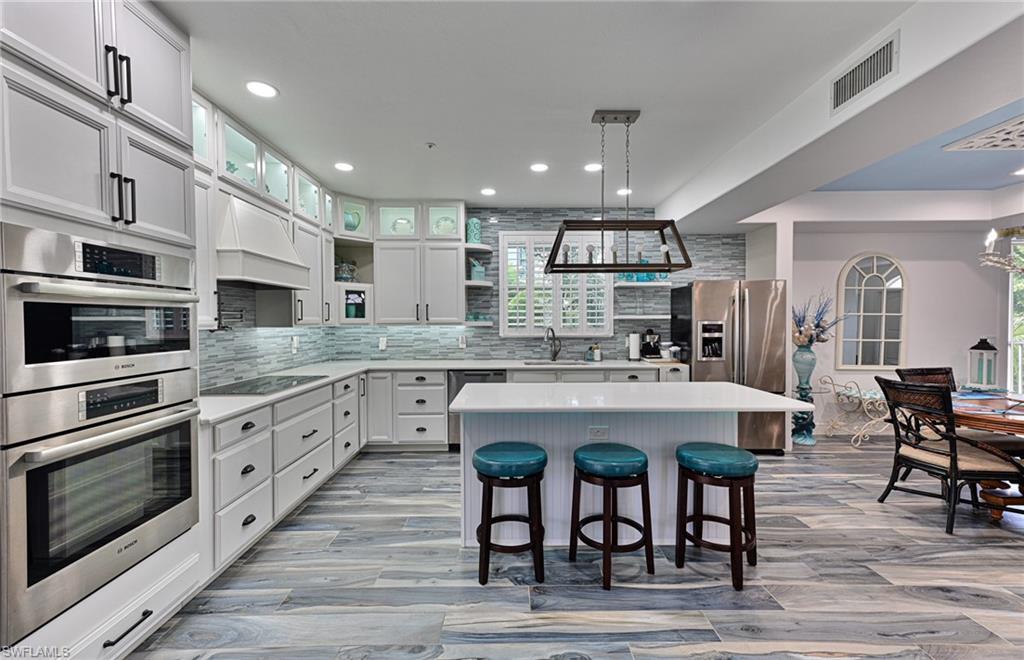 SOUTHPORT ON THE BAY - Residential