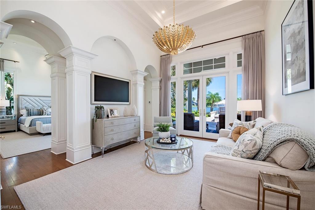 QUAIL WEST - Residential