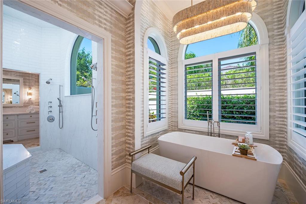 QUAIL WEST - Residential