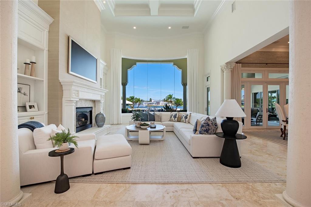 QUAIL WEST - Residential