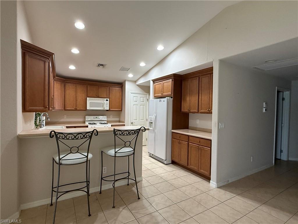 THE RESERVE AT ESTERO - Residential Lease