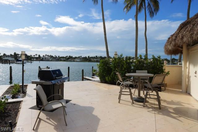 JENNIFER SHORES - Residential Lease