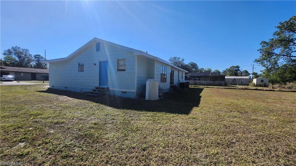 LEHIGH ACRES - Residential