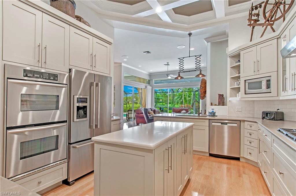 IMPERIAL GOLF ESTATES - Residential
