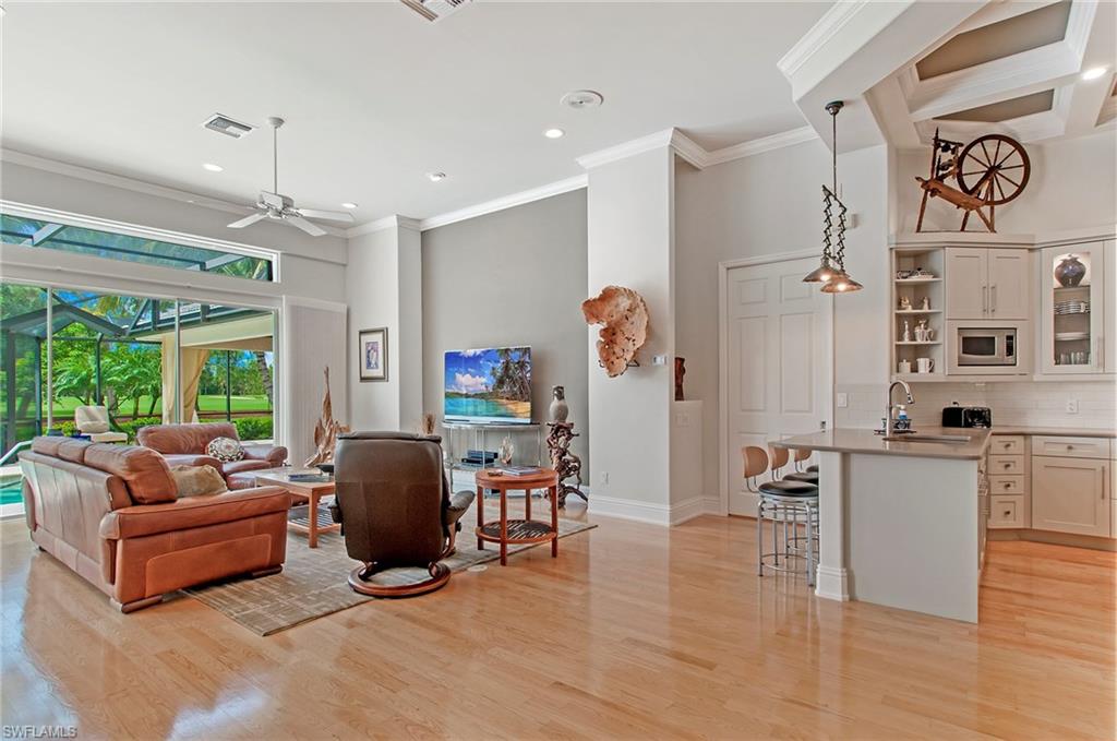 IMPERIAL GOLF ESTATES - Residential
