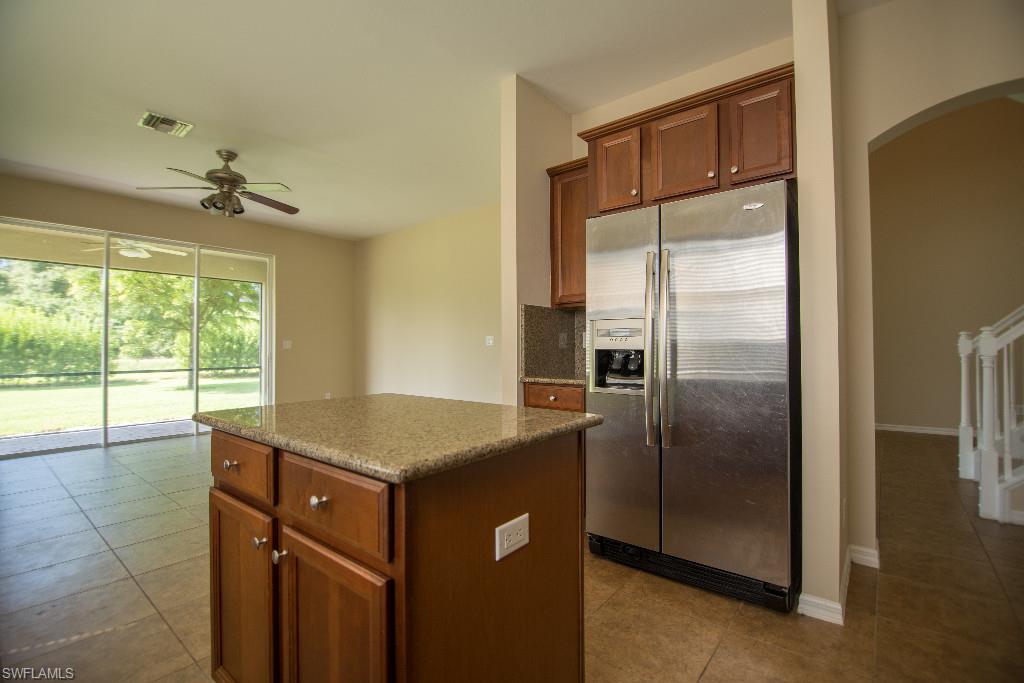 THE GROVES - Residential