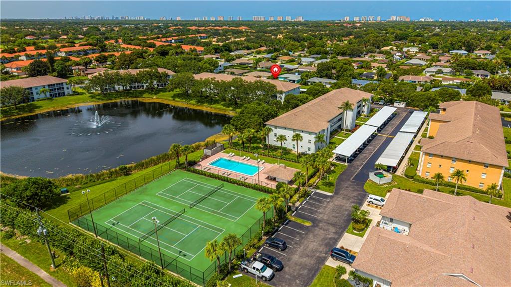 VICTORIA LAKES - Residential