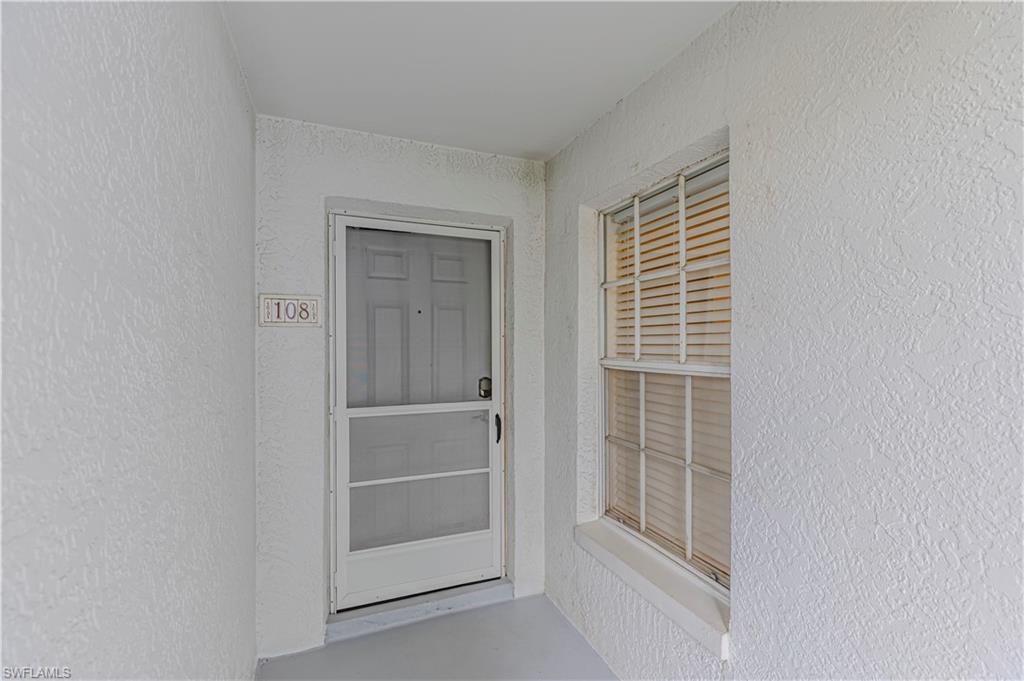 VICTORIA LAKES - Residential