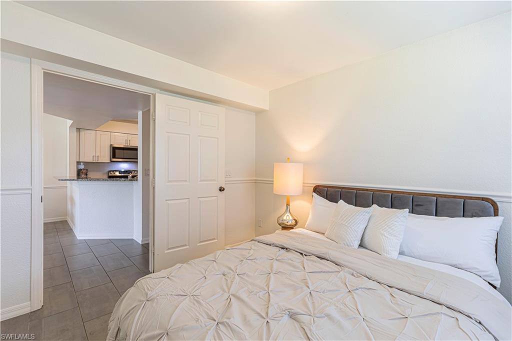 VICTORIA LAKES - Residential