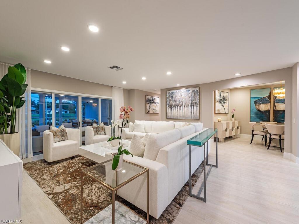 PARK SHORE - Residential