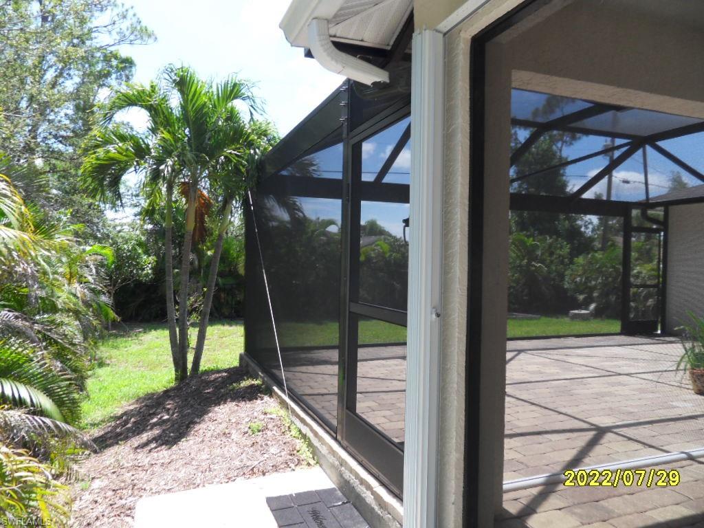 SAN CARLOS PARK - Residential