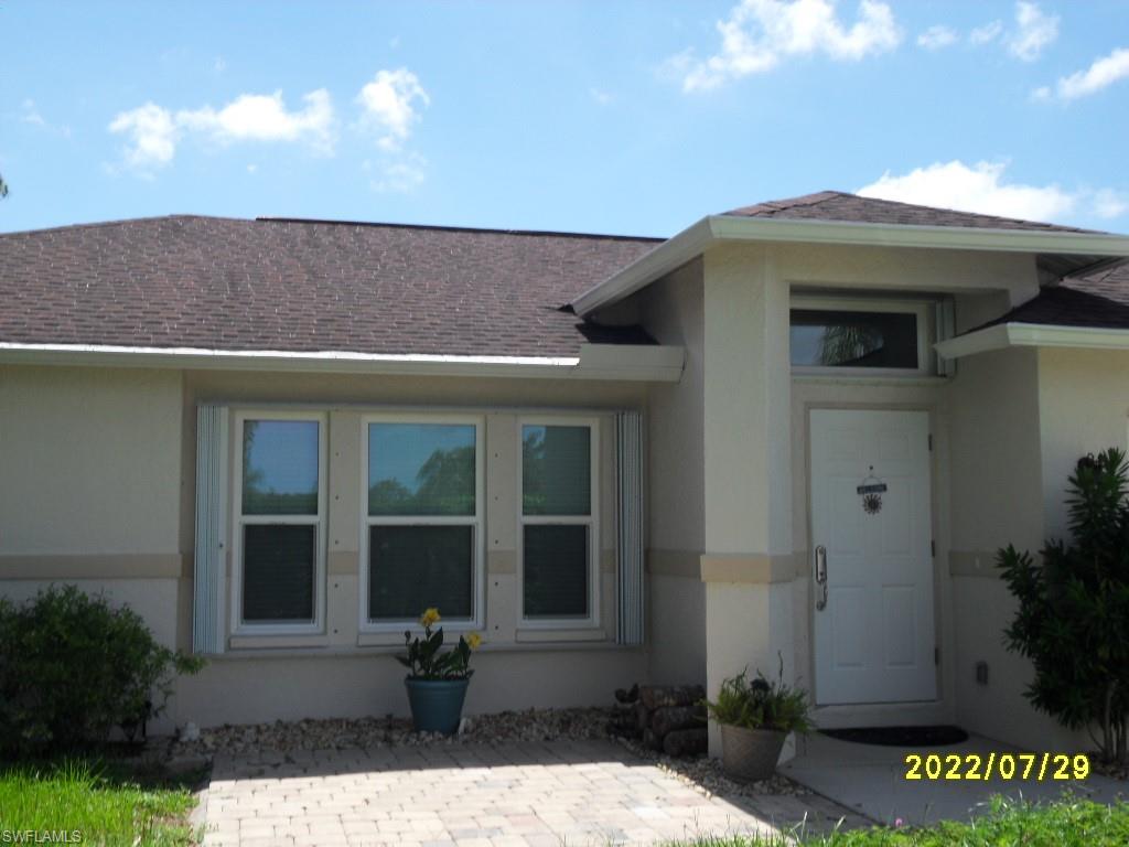 SAN CARLOS PARK - Residential