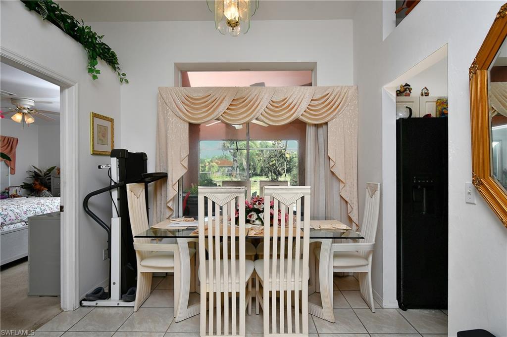 MIRROR LAKES - Residential
