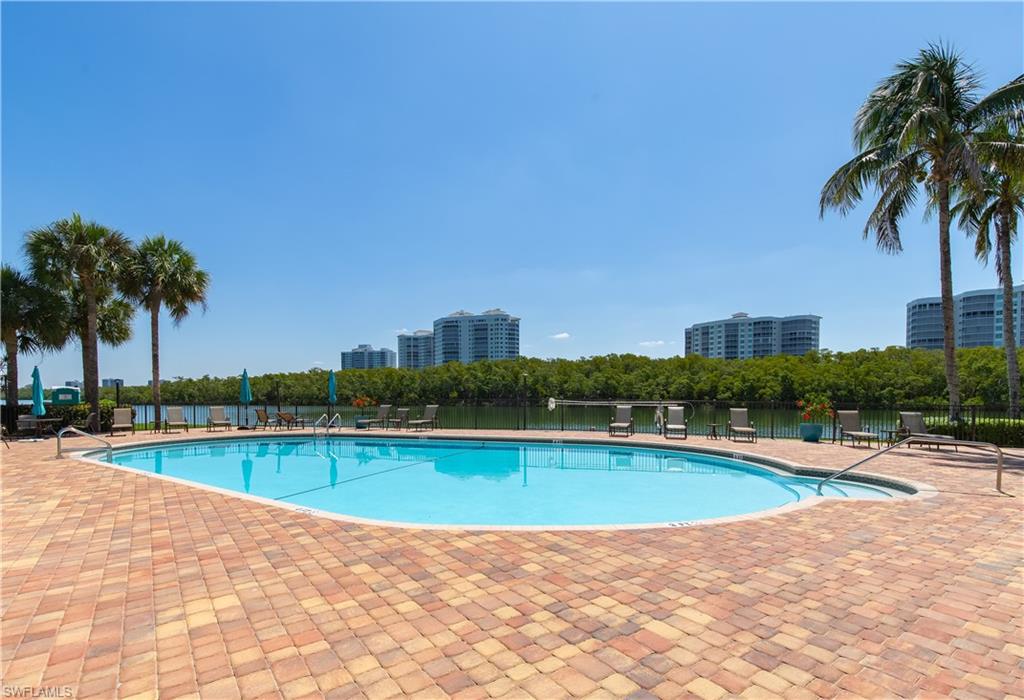 GULF BREEZE AT VANDERBILT - Residential