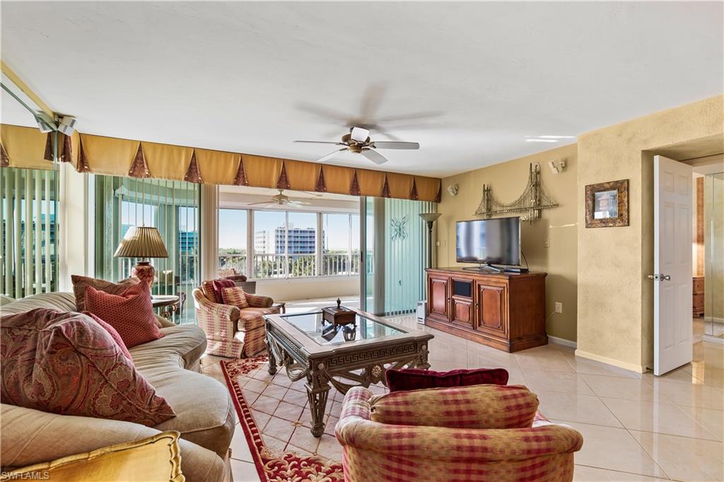 GULF BREEZE AT VANDERBILT - Residential