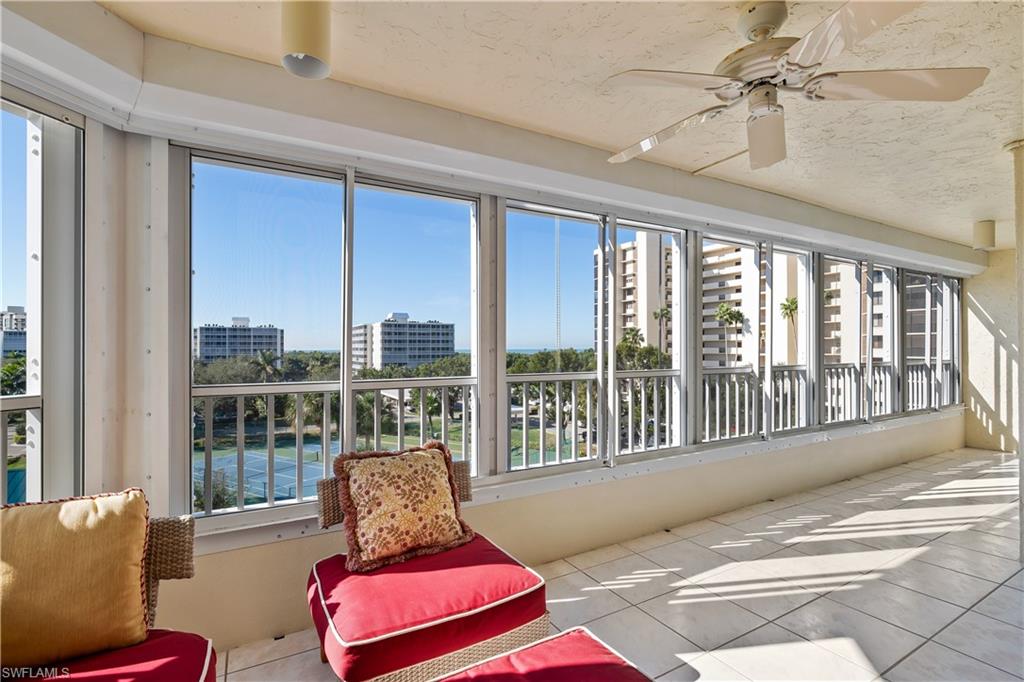GULF BREEZE AT VANDERBILT - Residential
