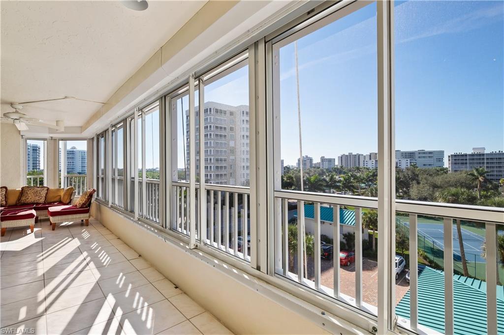 GULF BREEZE AT VANDERBILT - Residential
