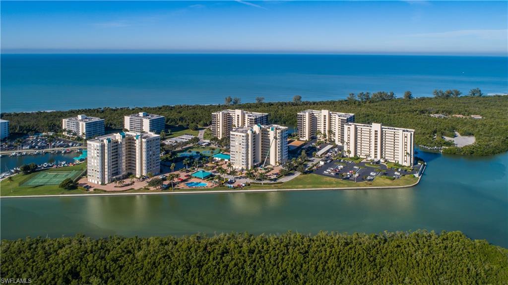 GULF BREEZE AT VANDERBILT - Residential