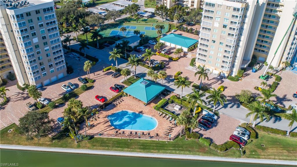 GULF BREEZE AT VANDERBILT - Residential