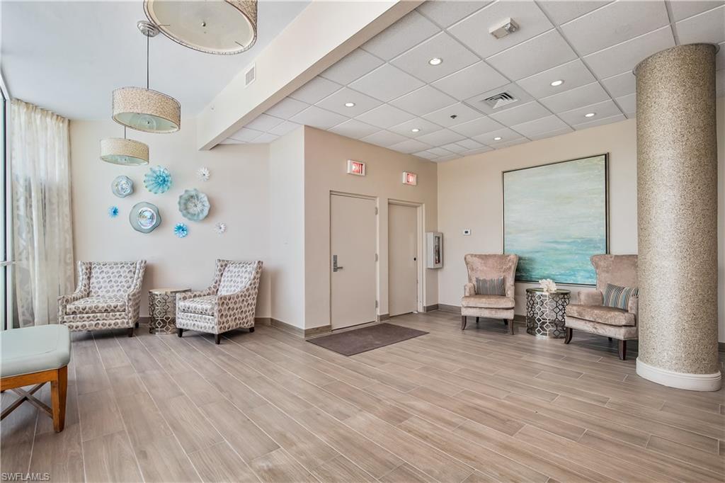 GULF BREEZE AT VANDERBILT - Residential