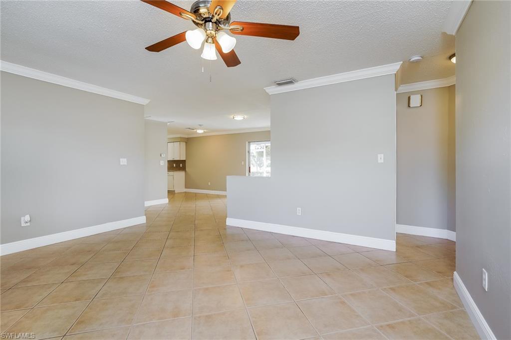 SAN CARLOS PARK - Residential