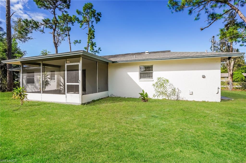 SAN CARLOS PARK - Residential
